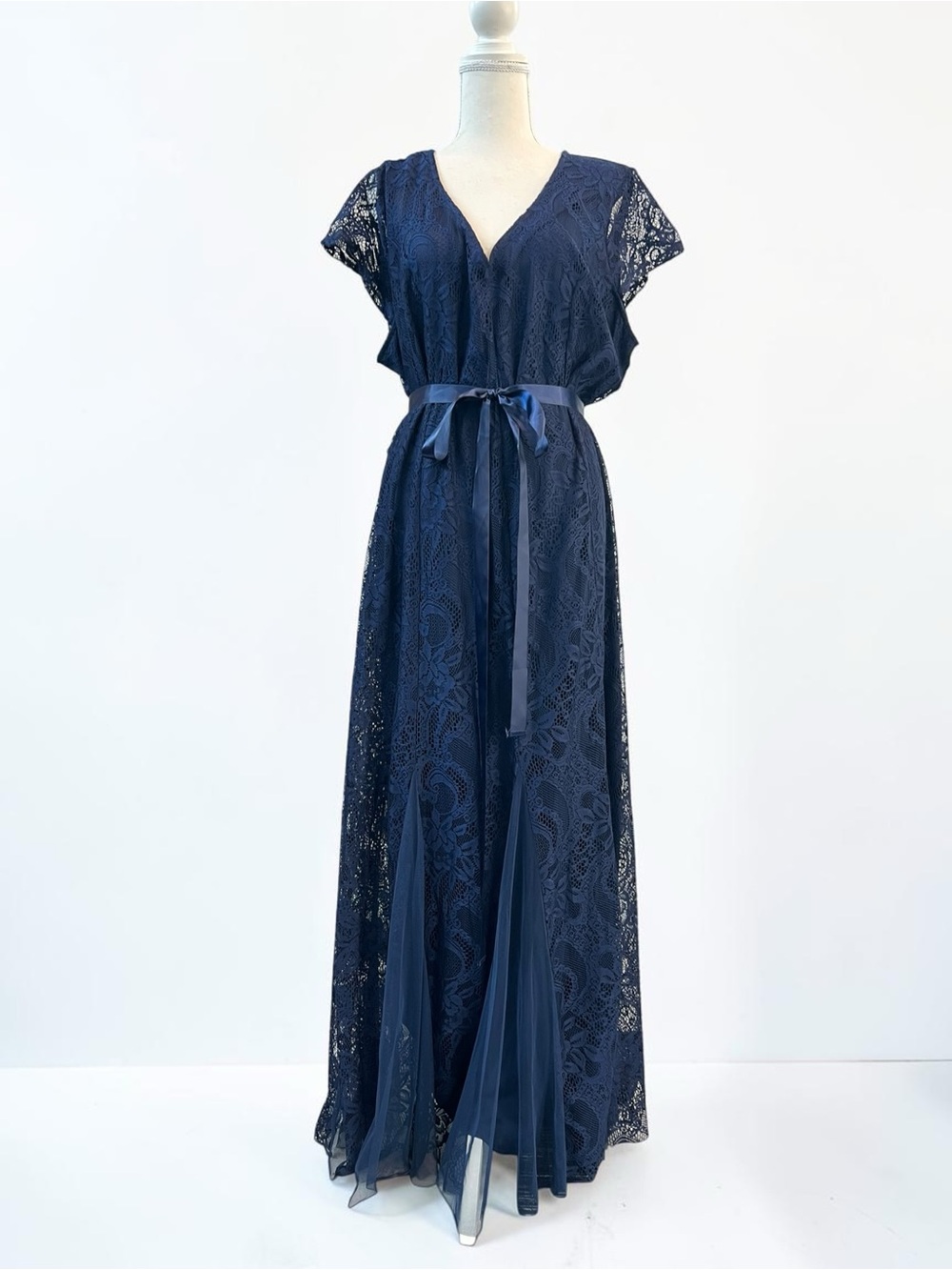 Navy Blue Lace V-Neck Maxi Evening Gown Dress with Satin Waist Tie 22/24 - Picture 2 of 10